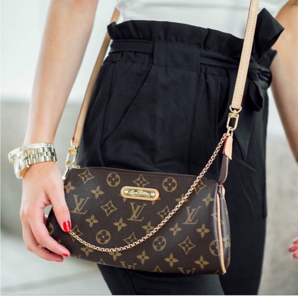 💎 BEAUTIFUL 💎 MONOGRAM CROSSBODY ZIPPER CLOSURE EVA LOUIS VUITTON